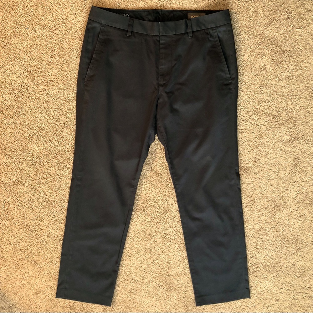 BONOBOS Weekday Warriors 32x28. Monday Navy Blue